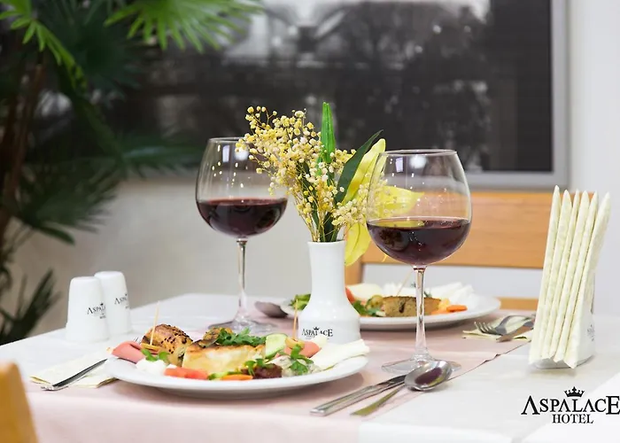 Aspalace The Old Отель