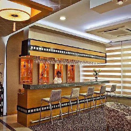 Hotell Aspalace The Old 3*